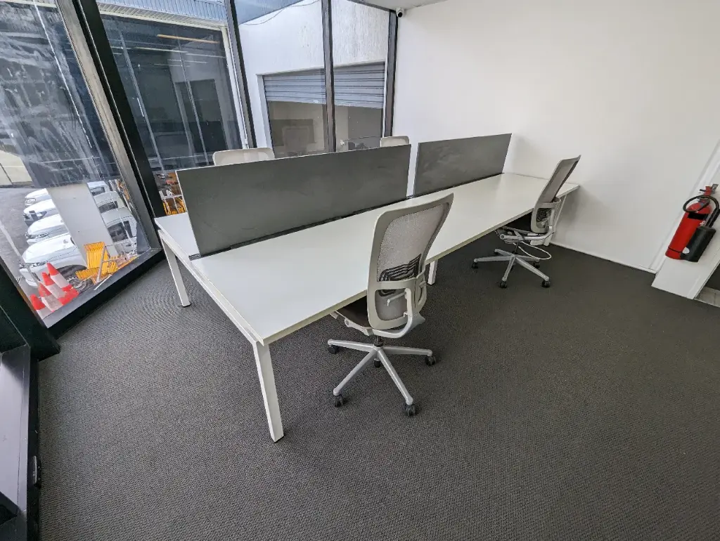 Office Workstation