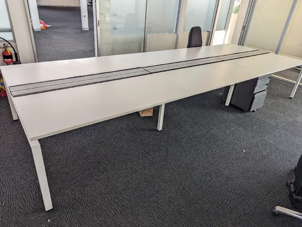 Office Workstation