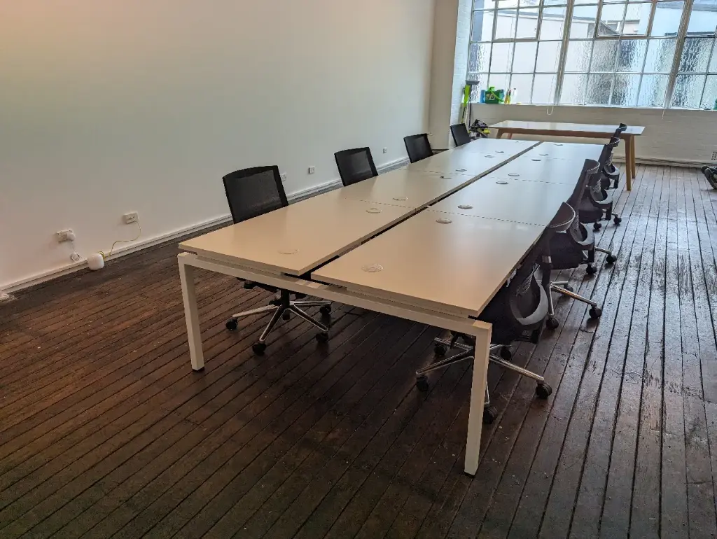Office Workstation