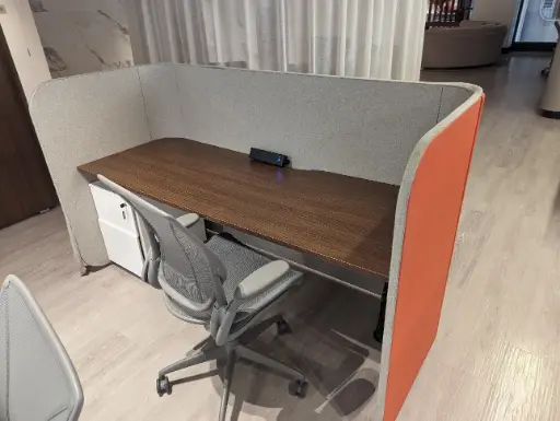 Office Workstation